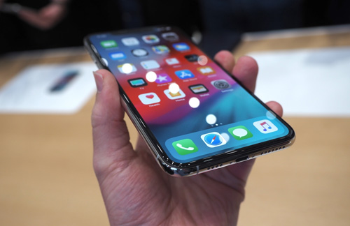 iPhonexsmax手机充电但电量不动（解决iphone手机充不进电的方法）-4