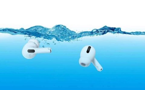 苹果耳机airpods防水吗（注意这两款苹果耳机都不防水千万别弄湿了）