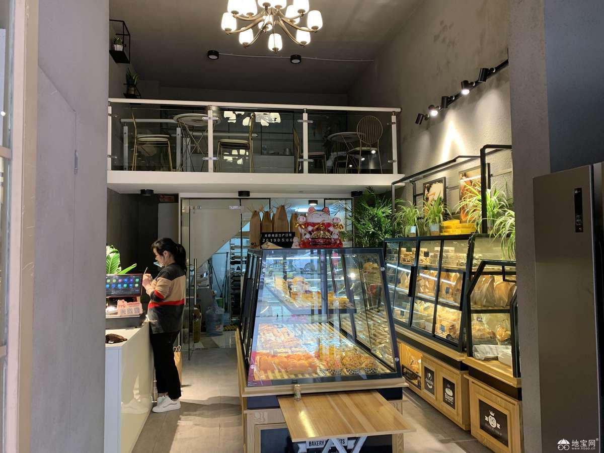 蛋糕店转让信息最新，市场变革中的商业机遇与挑战探索